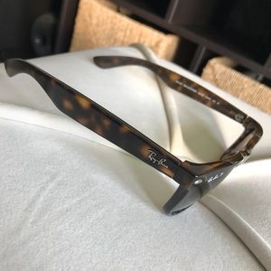Authentic Ray-Ban Polarized Sunglasses